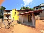 (SR1396) Three Storey House for Rent in Madiwela Kotte