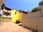 (SR1396) Three Storey House for Rent in Madiwela Kotte