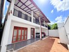 (SR1503) Modern Luxury Two Storey House for Rent in Battaramulla