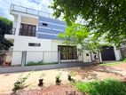 (SR1568) Luxury Two Storey House for Rent in Akuregoda, Battaramulla
