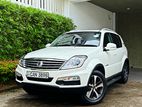 Ssang Yong Rexton W Sunroof 2015