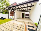 Strong Structure Brand New House Sale Athurugiriya