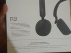 Studio R3 Black Headphone