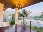 Stunning 5-Bed Lake View Residence boralasgamuwa