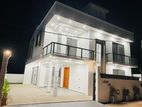 Stylish Modern House for Sale Piliyandala