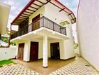 (SU032) Luxury House for Sale Piliyandala