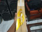 Sunny gold bat