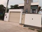 SUPAR BRAND NEW THREE STOREY HOUSE FOR SALE IN KOTTAWA