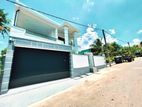 SUPAR BRAND NEW THREE STOREY HOUSE FOR SALE IN PILIYANDALA POLGASOWITA