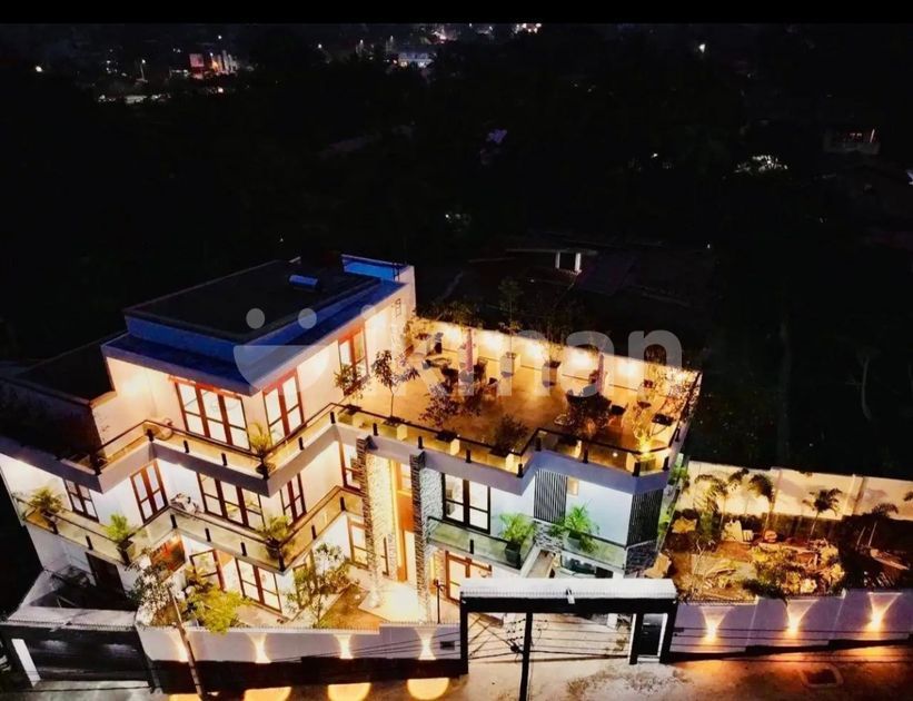 SUPAR LUXURY BRAND NEW THREE STOREY HOUSE FOR SALE IN BATTARAMULLA ...