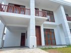 supar luxury house for sale kerawalapitiya