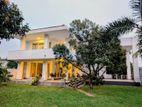 ✴️Super Luxurious House for Sale in Gothatuwa