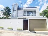 Super Luxurious House for Sale in Pannipitiya