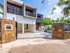 Super Luxury 14P Modern House For Sale In Battaramulla Near Waters Edge