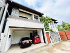 Super Luxury 3-Storey Architectural House for Sale – Kalalgoda