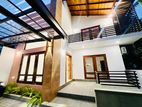 Super Luxury 3 Story House For Sale In Nugegoda