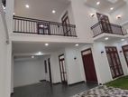 Super Luxury 3 Story House for Sale Piliyandala