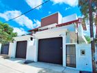 Super Luxury Brand New 4 Bedrooms House for sale in Piliyandala Kesbawa