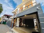 super luxury Brand New solid Modern 2 Story House-piliyandala