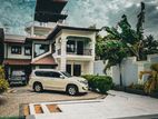 Super Luxury House for Sale in Kiribathgoda