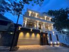 Super Luxury House for Sale in Rajagiriya