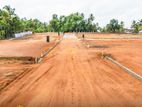 Super luxury land for sale in Padukka Road Moragahahena