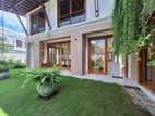 super luxury modern house for sale in battaramulla