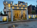 Super Luxury Modern House For Sale in Negombo