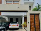 Super Luxury Newly Built Furnished House For Sale In Thalawathugoda Town