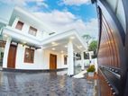 Super Luxury Three Story House For Sale In Katubedda, Moratuwa