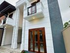 SUPER LUXURY TWO STORY BRAND NEW HOUSE FOR SALE IN BORALESGAMUWA TOWN .