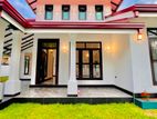 Super Nice Garden With Beauty Luxury House For Sale In Kandawala
