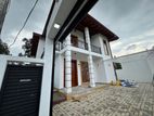 SUPERB LOCATION BRAND NEW HOUSE FOR SALE IN PILIYANDALA