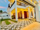 Superb Quality Upstairs 5 BR Completed New House For Sale In Negombo