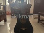 Suzuki 6 string box guitar used with bag