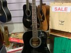 Suzuki Acoustic Guitar