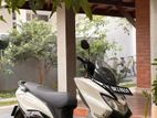 Suzuki Burgman 125 2025