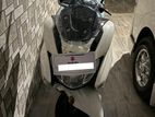 Suzuki Burgman 125 2025