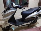 Suzuki Burgman 125 2024