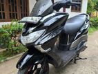 Suzuki Burgman 2018