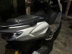 Suzuki Burgman 2019