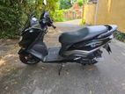 Suzuki Burgman 2019