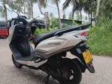 Suzuki Burgman 2019