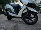 Suzuki Burgman 2019