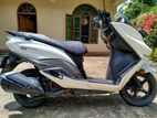 Suzuki Burgman 2019