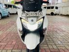 Suzuki Burgman 2019