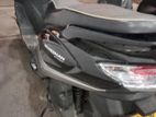Suzuki Burgman 2020