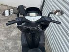 Suzuki Burgman 2020