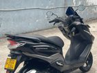 Suzuki Burgman 2021