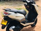 Suzuki Burgman Burdmen Street 2019